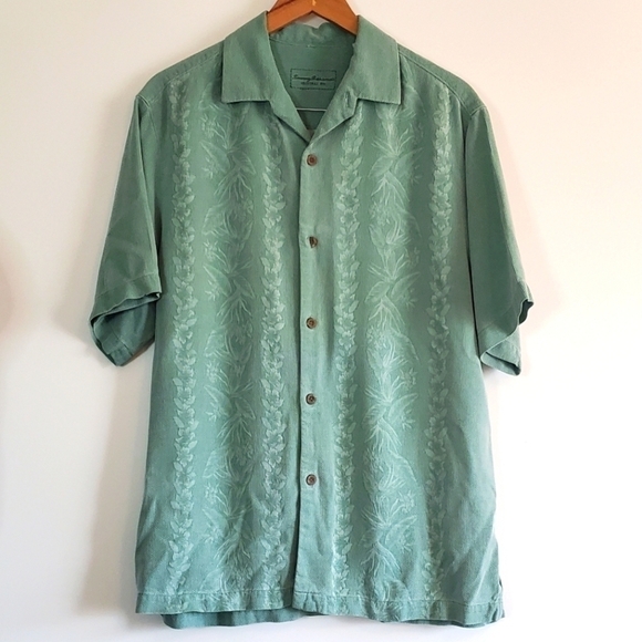 Tommy Bahama buttonup shirt - Picture 1 of 5